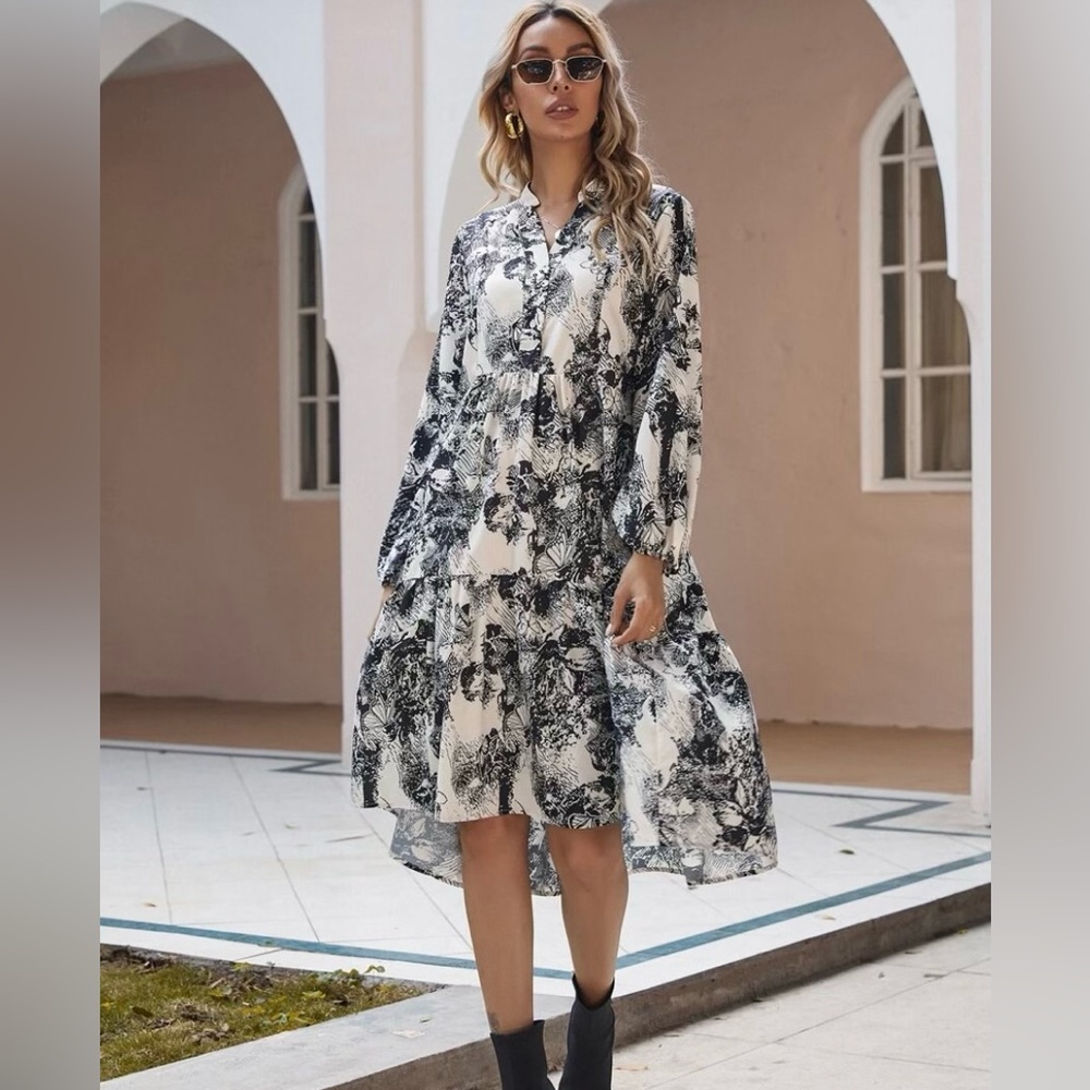 Notched Landscape Print Dress